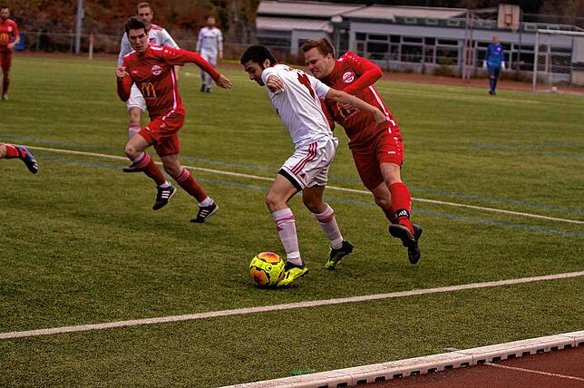 Bild 7: FC Schönau besiegt den FC Wallbach mit 2:1 &ndash; und wir haben Bilder!