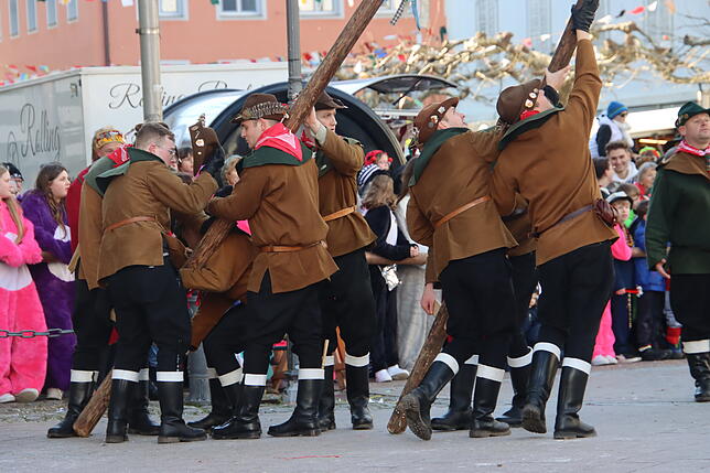 Bild 20: Der Narrenbaum steht! Die schönsten Bilder vom Narrenbaumstellen in Radolfzell