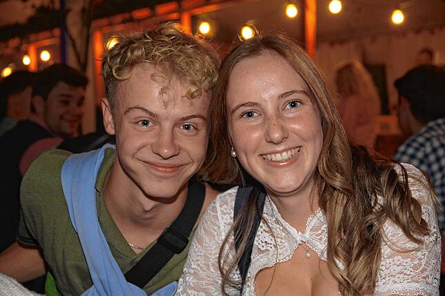 Bild 27: Die besten Bilder von der Partynacht beim Herbstfest in Honstetten