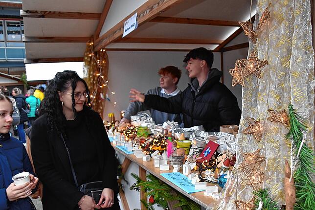 Bild 22: Martinsmarkt der Eigeltinger Schule