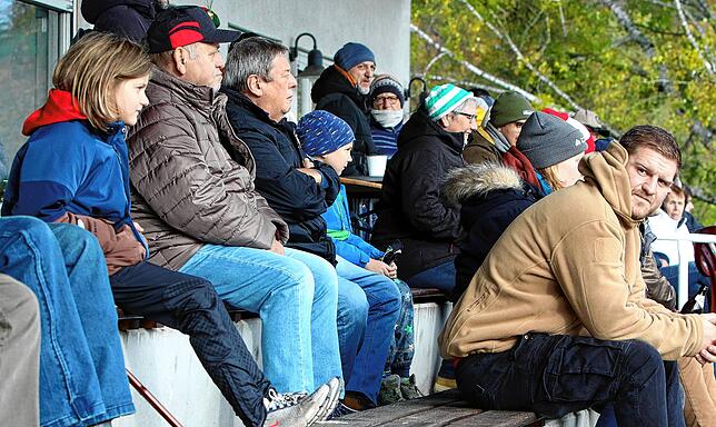 Bild 9: Die besten Bilder von der Landesligapartie zwischen dem FC Überlingen und dem FC Gutmadingen