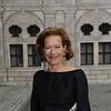 Marie Waldburg ist leicht frustriert über ihre Kollegen im "Society"-Journalismus.
