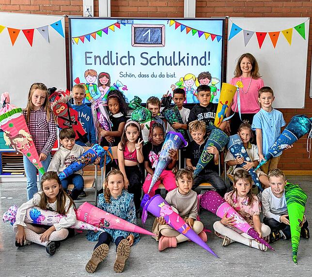 Klasse 1 der Richard-Dorer-Schule Schönwald mit Klassenlehrerin Marion Bachmann