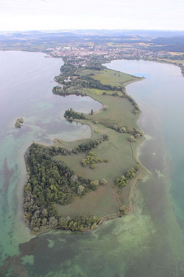Bild 25: So schön ist Ihre Heimat von oben – Zeller See und Stockach aus der Luft