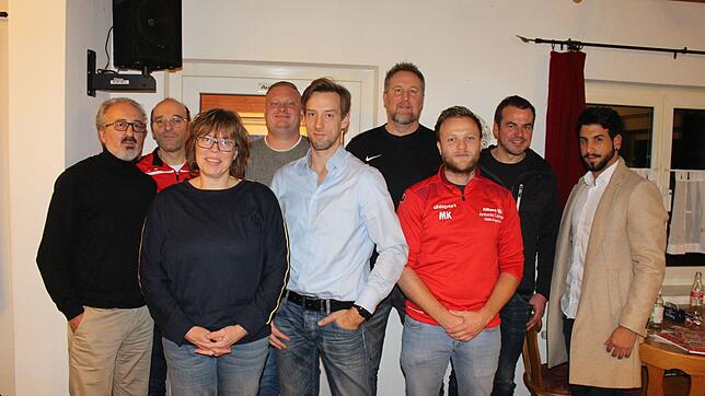 Verändert, aber wieder komplett zeigt sich der Vorstand des Schellenberg Sportclubs (SSC) nach der Generalversammlung (von links): ...