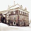 Zum Gasthaus &bdquo;Grüner Baum&ldquo; gehörte eine Brauerei und nach dem ersten Weltkieg wurde hier auch ein Hotel betrieben.Anstelle ...