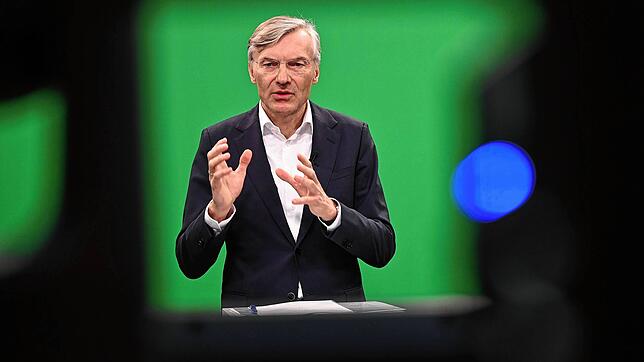 Sein künftiger Job steht fest: ZF-Chef Wolf-Henning Scheider wechselt in die Schweiz