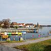 Das Areal rund um den Westhafen der Tourismus- und Weinbaugemeinde ist Hagnaus Visitenkarte, wie Bürgermeister Volker Frede immer wieder ...