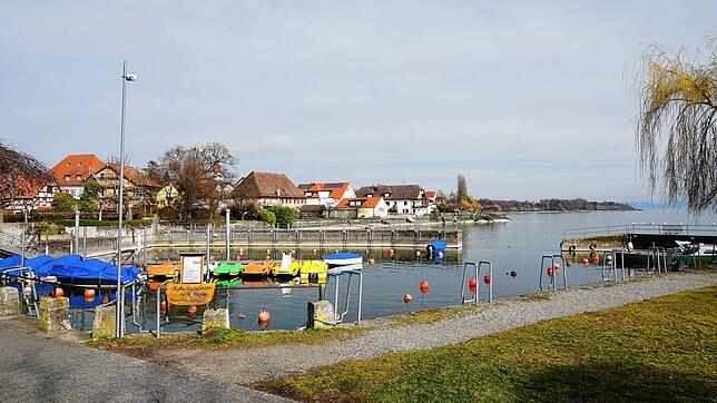 Das Areal rund um den Westhafen der Tourismus- und Weinbaugemeinde ist Hagnaus Visitenkarte, wie Bürgermeister Volker Frede immer wieder ...