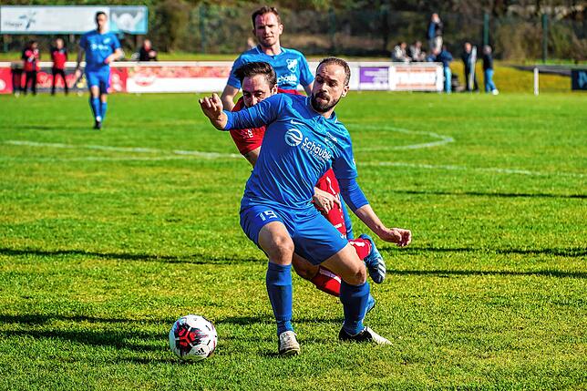 Bild 16: TuS Efringen-Kirchen gelingt ein 3:1 im Abstiegskampf beim FC Wallbach &ndash; und wir haben Bilder!