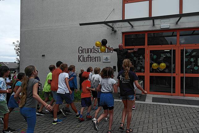 Der Rektor der Grundschule Kluftern verabschiedet sich: Für Tilo Weisner hatte immer Priorität, dass sich alle in der Schule wohl ...