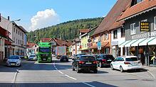 Die Anwohner der Ortsdurchfahrt Immendingen sind durch den Verkehrslärm der täglich 12.300 Fahrzeuge, die auf der Bundesstraße 311 ...
