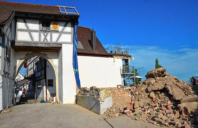 Neben dem Obertor soll ein Neubau entstehen. Kerstin Mock ist überzeugt, dass der Architekt, der sein Können schon beim Bahnhof unter ...