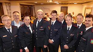 Das Leitungsteam der Freiwilligen Feuerwehr Bermatingen (von links): Jens Bühler, Bürgermeister Martin Rupp, Jürgen Fassott, Uwe Rölle, ...