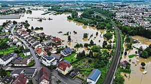 Anhaltende Regenfälle sorgen dafür, dass 2024 im Südwesten Flüsse und der Bodensee über die Ufer treten. Das am 31. Mai beginnende ...