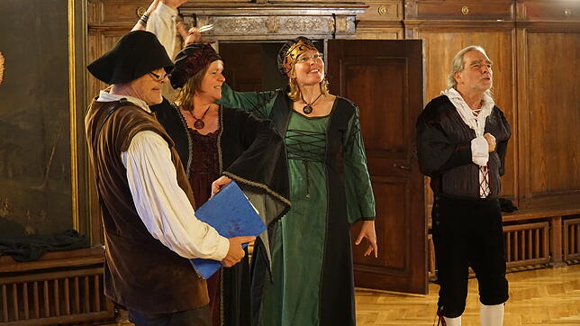 Gunter Schwarz, Birgit Dannert, Birgit Maier und Götz Knies (von links) beim Schlussgesang.