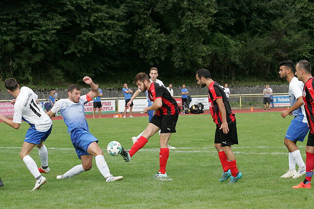 Bild 10: Spvgg. Brennet-Öflingen startet mit 3:1 beim FC Bad Säckingen in die Saison &ndash; wir haben die Bilder!