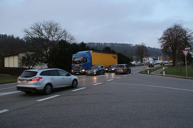 Der Verkehr auf der B 314 nahm in den vergangenen Jahren stetig zu. Obwohl es statistisch mindest einmal pro Woche zwischen Lauchringen ...