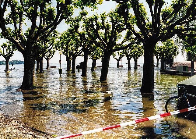 Bild 28: Archivbilder vom Hochwasser 1999 in Konstanz!