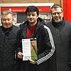 Ehrung: Thomas Wasmer vom FV Lörrach-Brombach III wurde mit dem Fair Play-Preis des Fußballbezirks Hochrhein ausgezeichnet. Von links: ...