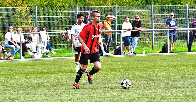 Bild 18: SV Obersäckingen trennt sich im Stadt-Derby mit 3:3 vom FC 08 Bad Säckingen – und wir haben Fotos!