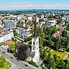 Der Name der Stadt Kreuzlingen geht auf ein Hospital im heutigen Konstanzer Stadtteil Stadelhofen zurück. Vorne ist die evangelische ...