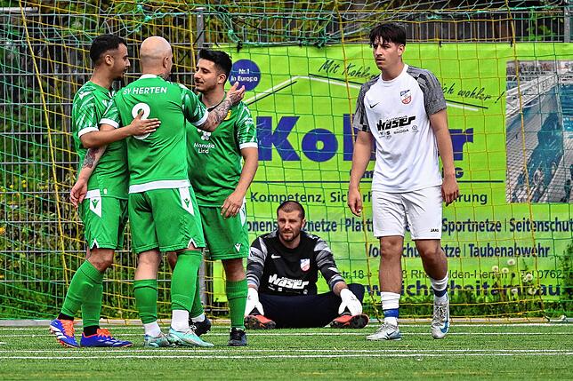 Bild 36: SV Herten besiegt den VfB Waldshut mit 6:2 – und wir haben Fotos!