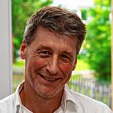 Schulleiter Elmar Dressel von der Südstadtschule freut sich über die teilweise Öffnung seiner Einrichtung.