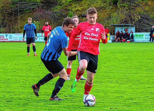 Bild 8: SV Hasel gewinnt Derby gegen die SG FC Wehr/Brennet II mit 5:2 &ndash; und wir haben Bilder!