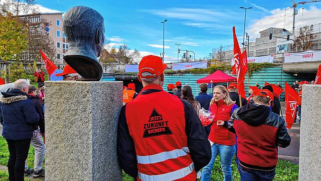Bild 9: Bilder vom  IG-Metall-Protest für mehr Lohn