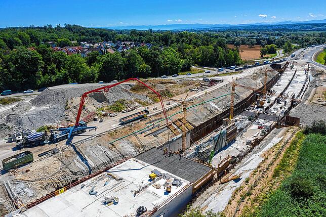 Hier endet der Tunneltrog im Osten: Nur noch eine Bodenplatte muss betoniert werden, dann ist das Tunnelfundament fertig.