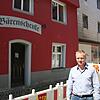 Jürgen Alber, Geschäftsführer der Alber Holzbau GmbH, will aus der zurzeit baufälligen Bärenschenke wieder einen beliebten Treffpunkt in ...