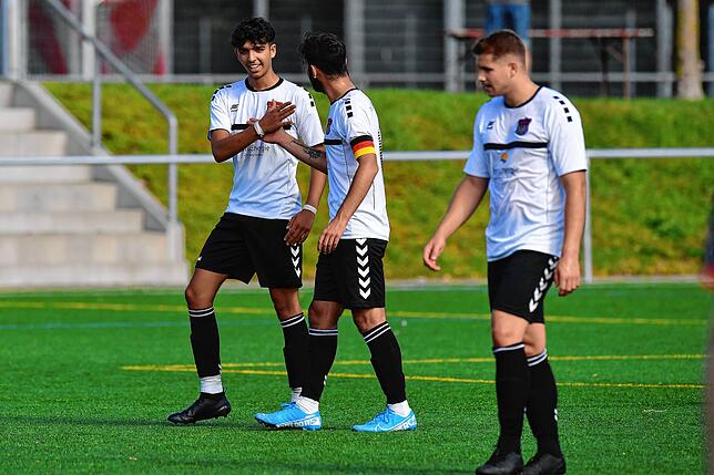 Bild 8: FV Lörrach-Brombach II besiegt Aufsteiger FC Schlüchttal glatt mit 4:0 &ndash; und wir haben die Bilder!