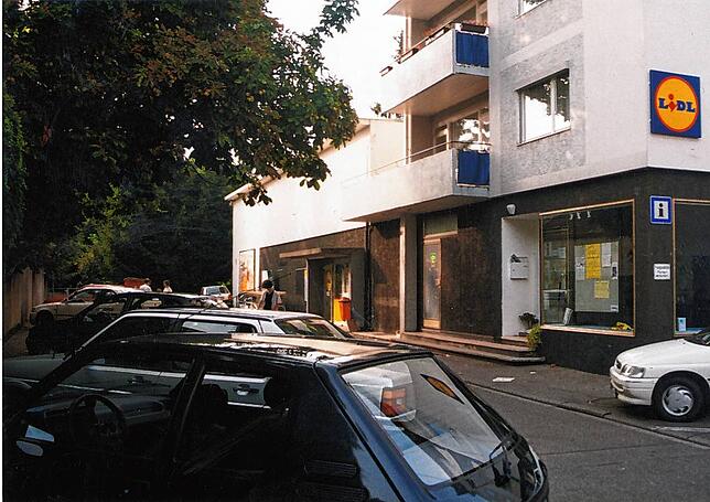 Bild 16: Serie &bdquo;20 in 20&ldquo;: So sahen die Bahnhofstraße und der alte Busbahnhof aus, ehe das Aach-Center gebaut wurde