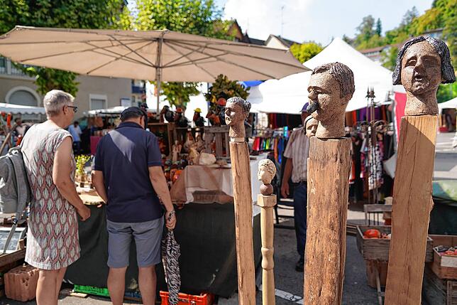 Bild 40: Bunte Vielfalt auf dem Marktplatz