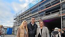 Das Cateringunternehmen Eberhard Klink aus Immenstaad feiert das Richtfest ihrer neuen Halle im Gewerbegebiet Steigwiesen. Von links: ...