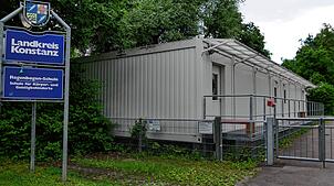 Container sorgen zwar für mehr Raum, aber den Lehrkräftemangel können sie nicht beheben.
