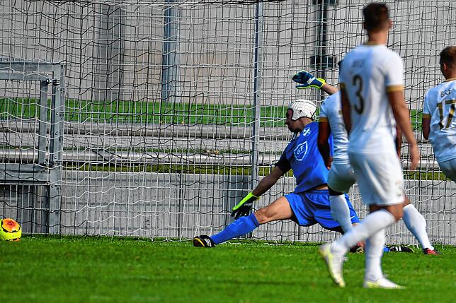 Bild 10: FC RW Weilheim feiert 2:0-Arbeitssieg bei Bosporus FC Friedlingen &ndash; und wir haben Bilder!