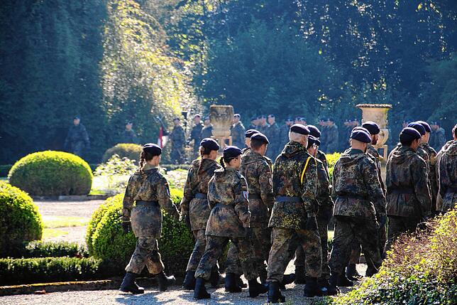 Bild 27: Abschiedsappell für die Soldaten des Jägerbataillons 292