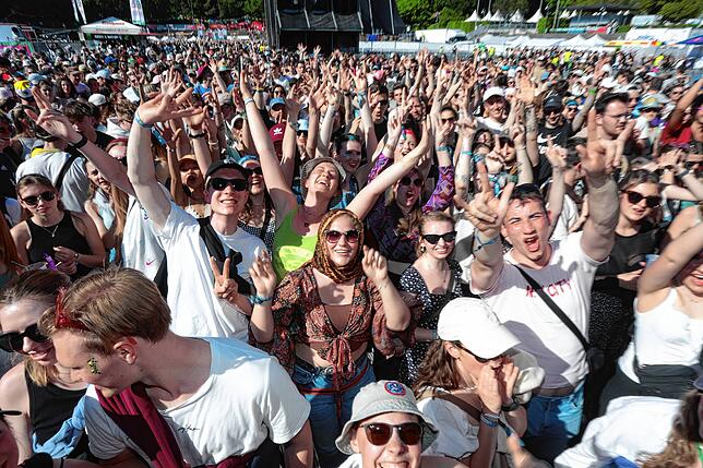 Bild 22: Weiter geht‘s – auch am zweiten Campus-Festival-Tag wird gefeiert