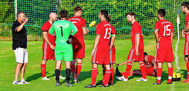Bild 20: SV Schwörstadt setzt sich im Rothaus-Bezirkspokal mit 2:1 beim FC Dachsberg durch &ndash; und wir haben Bilder!