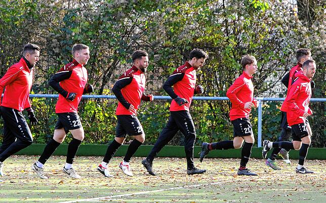 Bild 4: SC Markdorf gewinnt letztes Heimspiel 2024 mit 3:0 gegen FC Bodman-Ludwigshafen. Die besten Bilder!