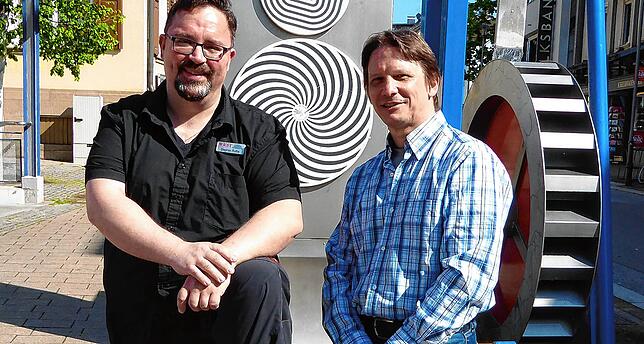 Stephan Ruthe (links) und Frank Wölfl stellen das umfangreiche geplante Programm vor.