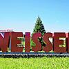 Der Firmenschriftzug der Firma J.G. Weisser an der Bundesstraße. Obwohl das Unternehmen aktuell in Insolvenz in Eigenverwaltung ist, ...