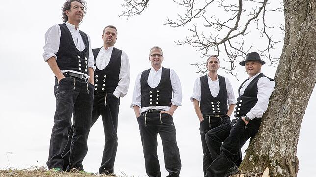 Preisgekrönte Alemannenrockband Luddi aus Birkendorf (von links): Manuel Dörflinger, Thilo Rebmann, Jürgen Schmidt, Simon Frommherz und ...