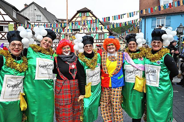 Bild 14: Narrenhochzeit in Sipplingen: So feiern die Narren das neue Paar