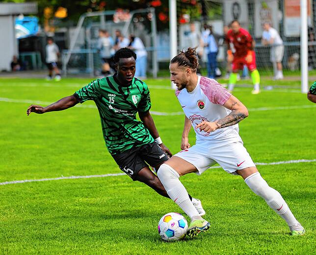Bild 27: Vor Meisterfeier: Türk. SV Singen und VfR Stockach trennen sich 1:1. Wir haben die besten Bilder.