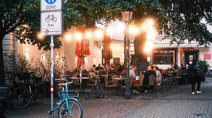 Bild : Streifzug durch die Niederburg: So schön zeigt sich die Konstanzer Altstadt im Spätsommer