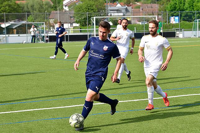 Bild 14: VfB Waldshut besiegt Bosporus FC Friedlingen mit 7:0 &ndash; und wir haben Bilder!