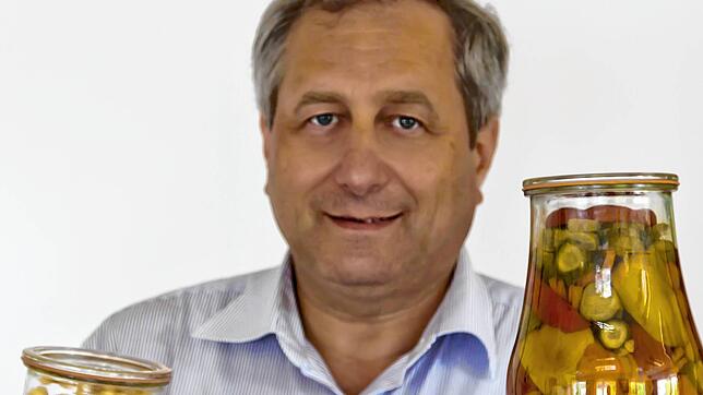 Eberhard Hackelsberger, Geschäftsführer der Traditionsfirma Weck, hofft für seine 370 Mitarbeiter, dass sein zahlungsunfähiges ...